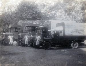 Turnpenny's vehicles made by Tappley's. John Turnpenny Collection 
