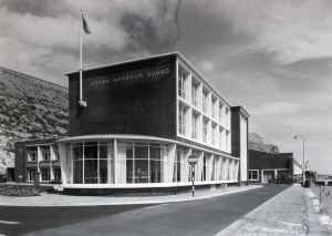 Passenger Terminal 30.06.1953. DHB - Lambert Weston