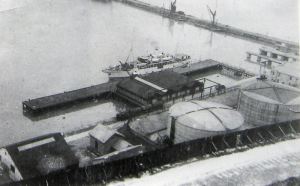 Alert - Cable Ship in the Camber