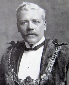 Richard Barwick. Mayor 1921, 23, 26 & 1927 Richard Barwick. Mayor 1921, 23, 26 & 1927