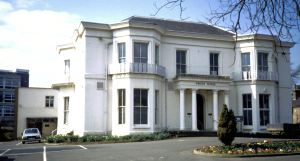 Brook House Maison Dieu Road 1988, owned by John Birmingham who was to hold a lavish dinner there had he been elected Mayor in 1867. Dover Museum
