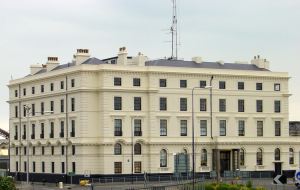 Lord Warden House formerly Southern House and the Lord Warden Hotel named after the Duke of Wellington. Alan Sencicle 2009