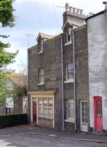Cowgate Hill cottages 2009