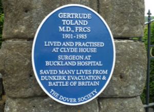 Dover Society blue plaque unveiled on the gatepost of Clyde House, Maison Dieu Road to Dr Gertrude Toland on 13 April 2018. AS 2018