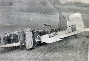 Louis Blériot and plane with sightseers July 1909. Dover Library