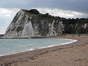 Shakespeare Cliff formerly Hay Cliff. Renamed after the great playwright featured the cliff in his tragedy, King Lear. 