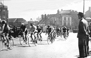Market Square 1946 - the Dover - Canterbury stage of a BLRC race. Budge Adams Collection Dover Museum
