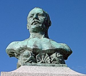 Captain Matthew Webb - Memorial (detail), Marine Parade. Alan Sencicle 2009
