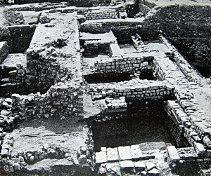 Excavated ruins of the Roman Shore fort that included the 15-feet high wall found under the old market hall now Dover Museum. Brian Philp of the Kent Archaeological Rescue Unit