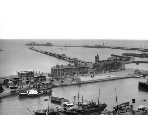 Dover Harbour 14 July 1903 Prince of Wales Pier, to the right Admiralty Pier. Wellington Dock near the camara with Waterloo Crescent and Esplanade in between. Nick Catford