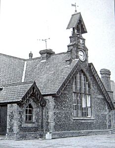 Buckland School on London Road opened in 1859 and closed in 1968 and eventually was converted into a housing complex. Bob Hollingsbee Collection