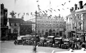 An East Kent bus in Market Square 1935 during the Silver Jubilee celebrations. Dover Museum