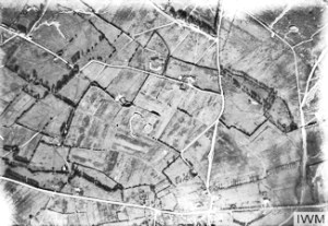 Aerial Photography on the Western Front 1916 IWM Wikimedia