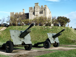 WWI Defence Artillery at Castle. The Officers Mess behind. Alan Sencicle